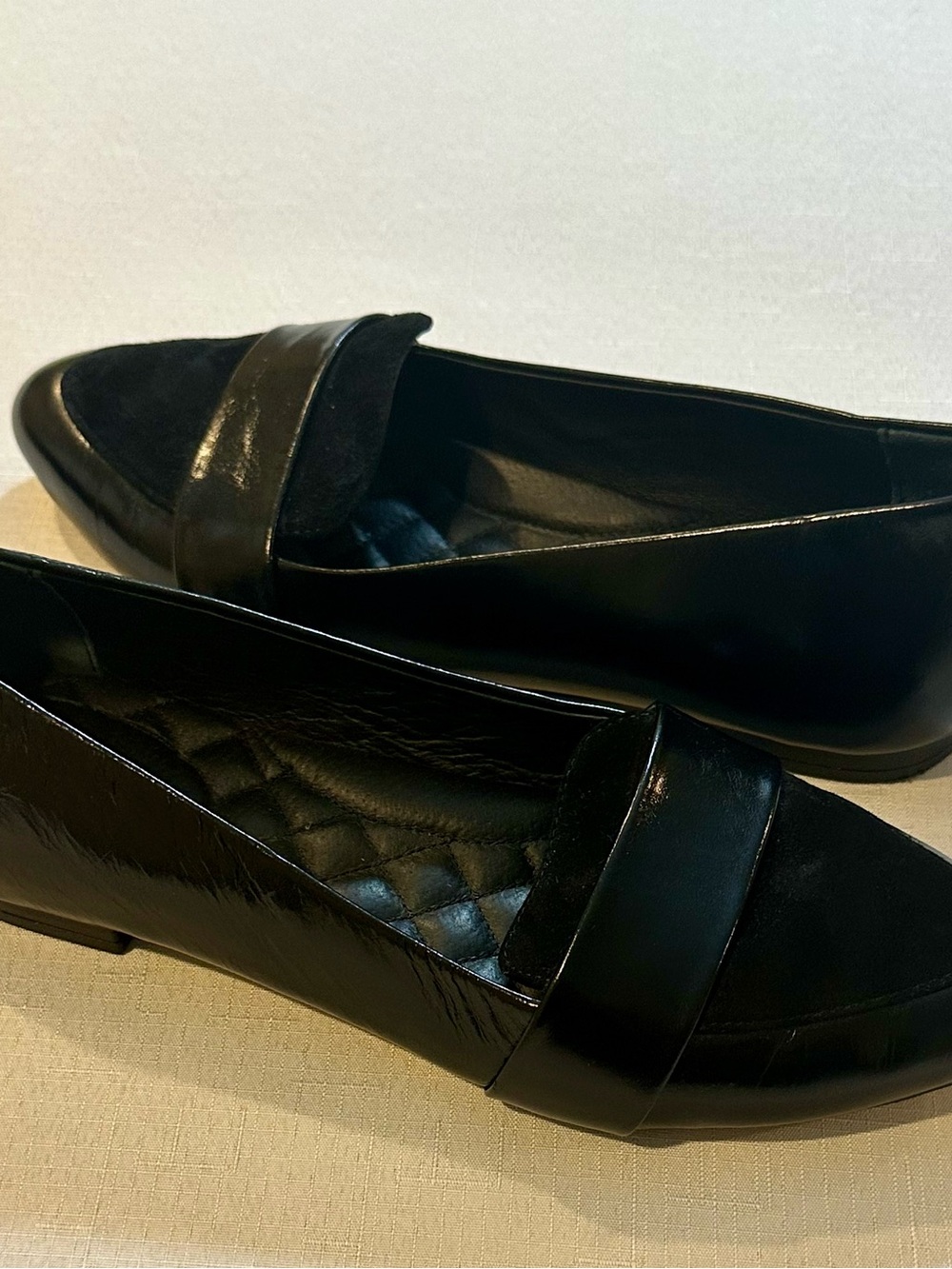 Birdies Black Leather Suede Loafer Flats Size 8